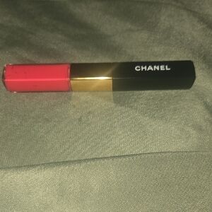 CHANEL Lip Gloss - Bold Pink and Gold